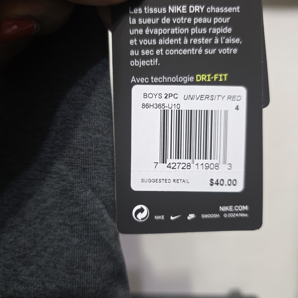 Nike Kids Gray and Red Dri-FIT T-Shirt 4T - Picture 5 of 8